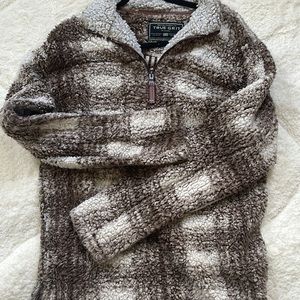 True Grit pullover